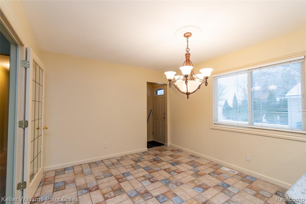 44205 Felstone Drive, Sterling Heights, MI 48313 — Photo 41