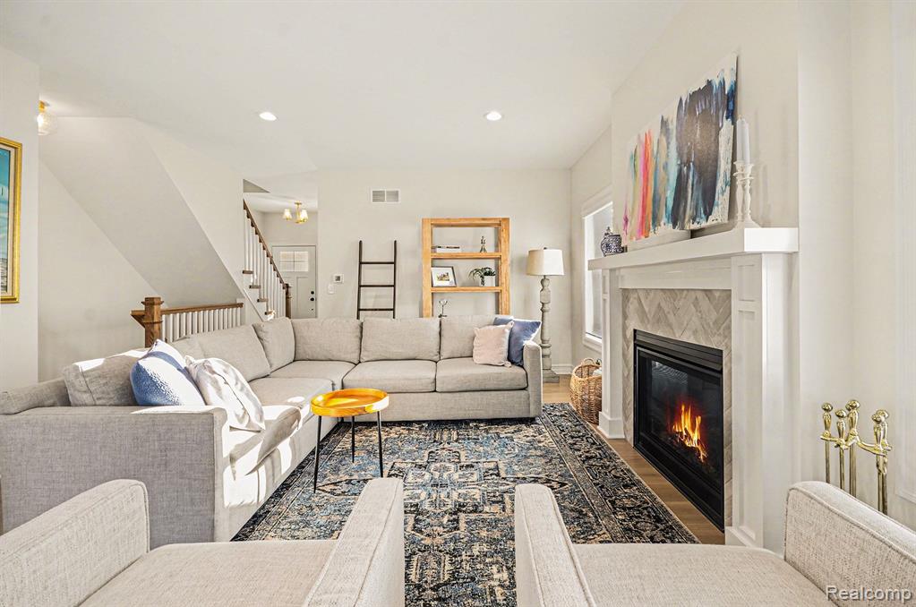 4707 Olivia Avenue, Royal Oak, MI 48073 — Photo 6
