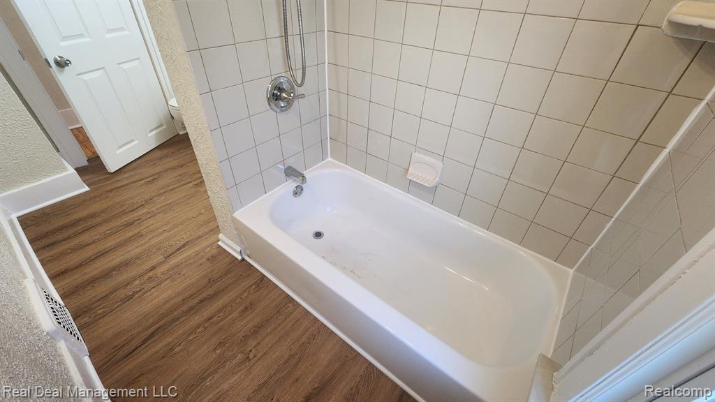 43 DWIGHT Avenue, Pontiac, MI 48341 — Photo 17