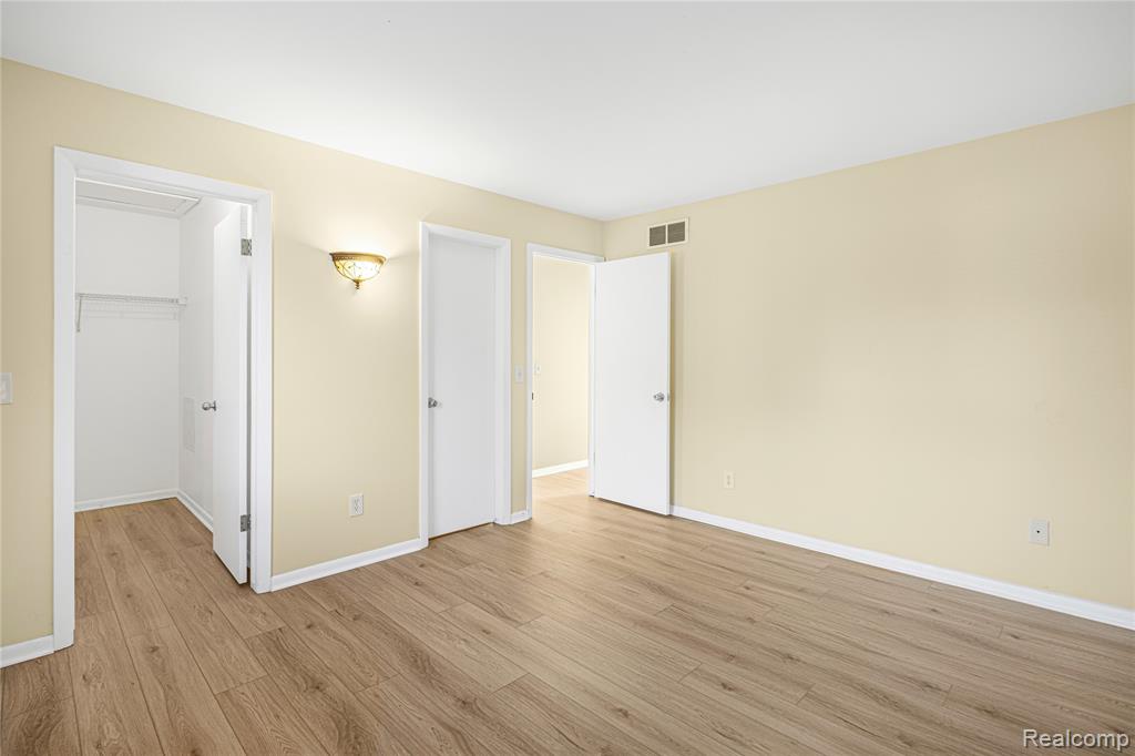 6068 Hearthside Place, Grand Blanc, MI 48439 — Photo 39