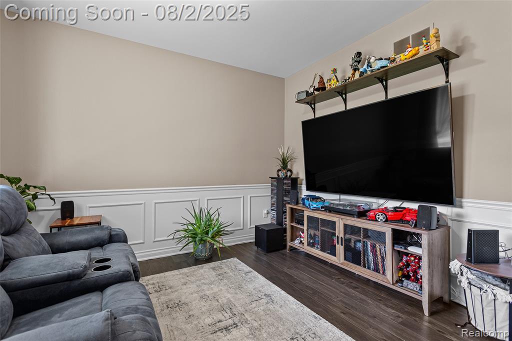 710 Pine Tree Road, Lake Orion, MI 48362 — Photo 7