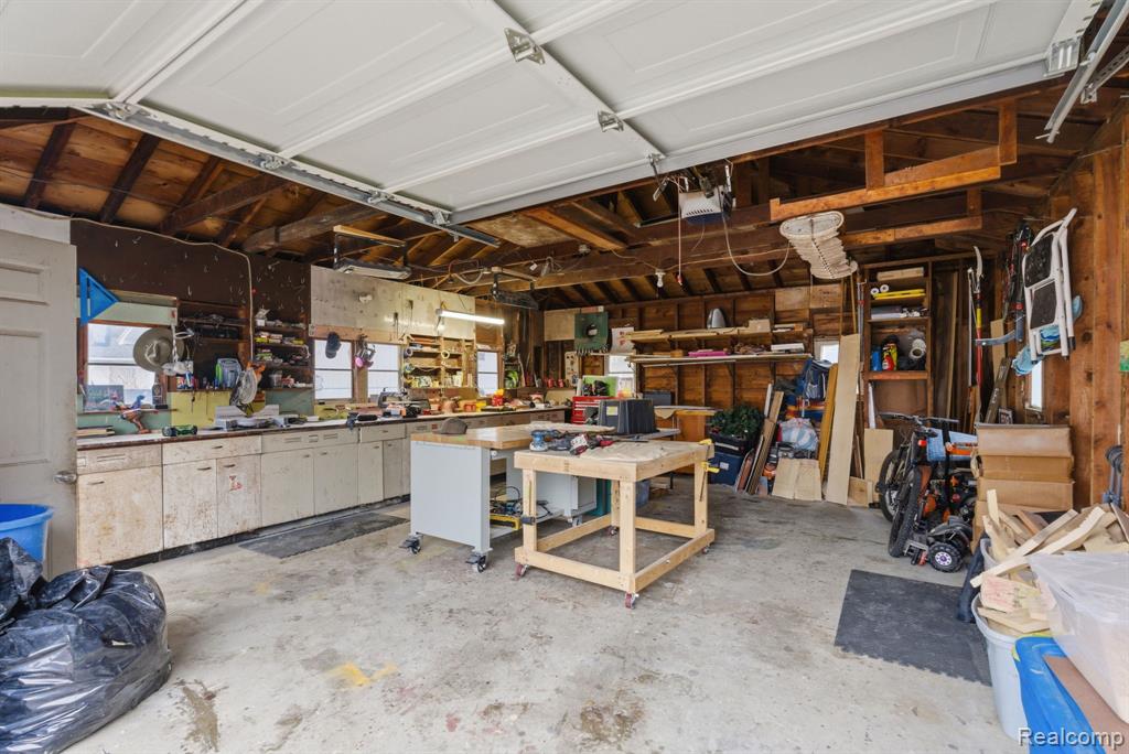57 W Elmwood Avenue, Clawson, MI — Photo 28
