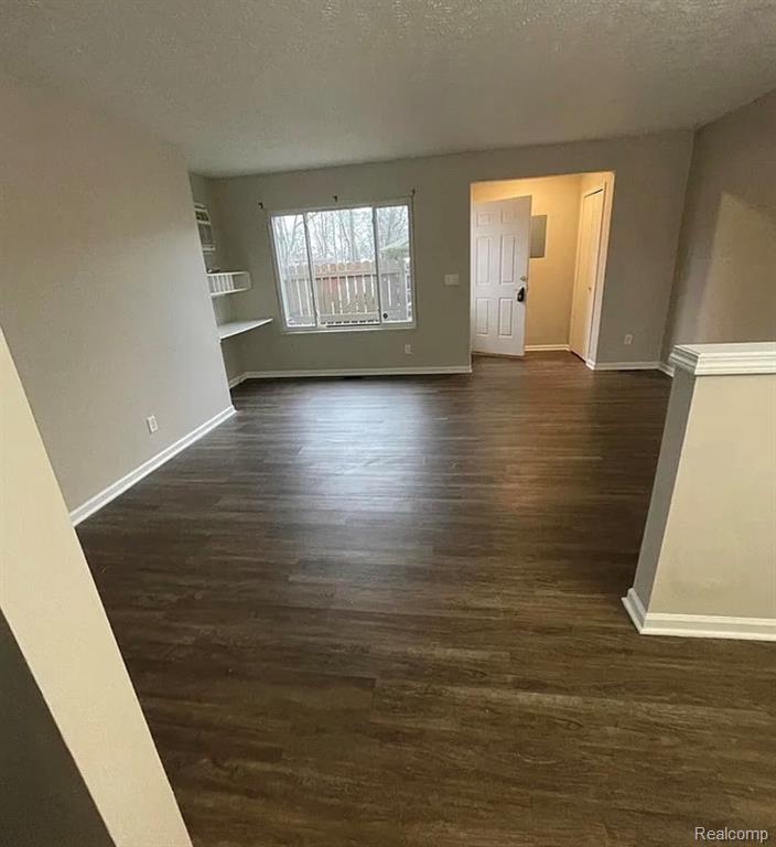 2150 Phillips Avenue, Holt, MI 48842 — Photo 13