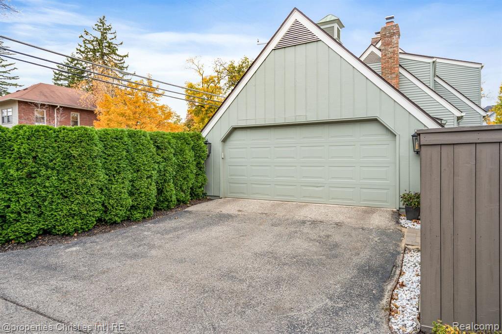 660 Woodland Street, Birmingham, MI 48009 — Photo 31