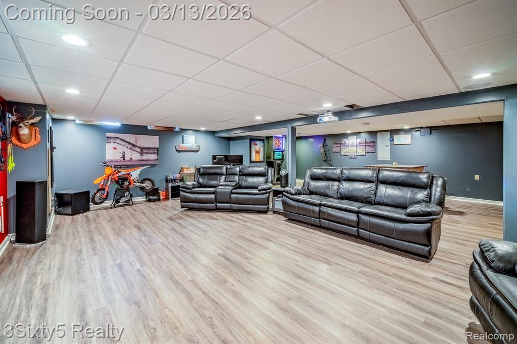 4894 Hillcrest Road, Trenton, MI 48183 — Photo 22