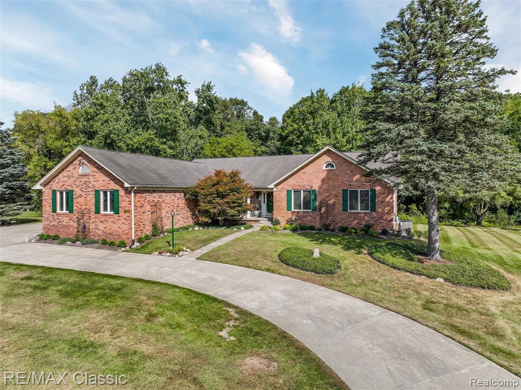 4150 Heatherwood Drive, Commerce Twp, MI 48382 — Photo 6