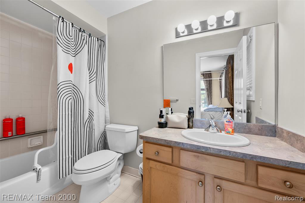21723 Garrison Street, 23, Dearborn, MI 48124 — Photo 27
