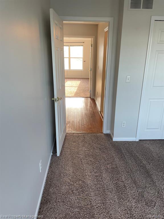 42843 RICHMOND Drive, Sterling Heights, MI 48313 — Photo 12