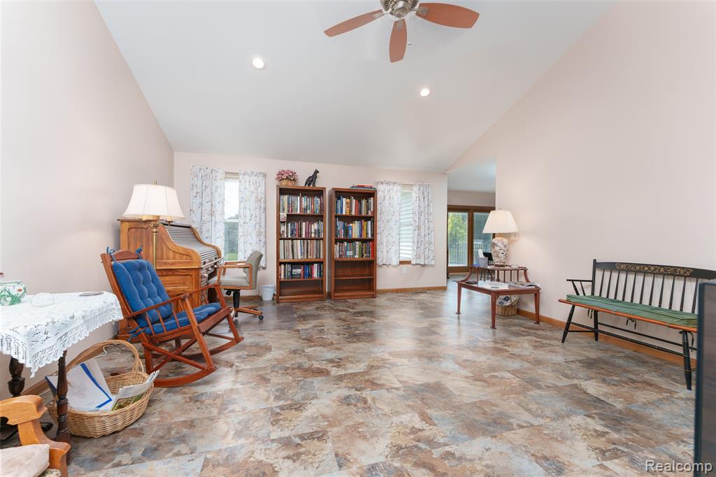 7701 Hidden Circle Drive, Byron, MI 48418 — Photo 3