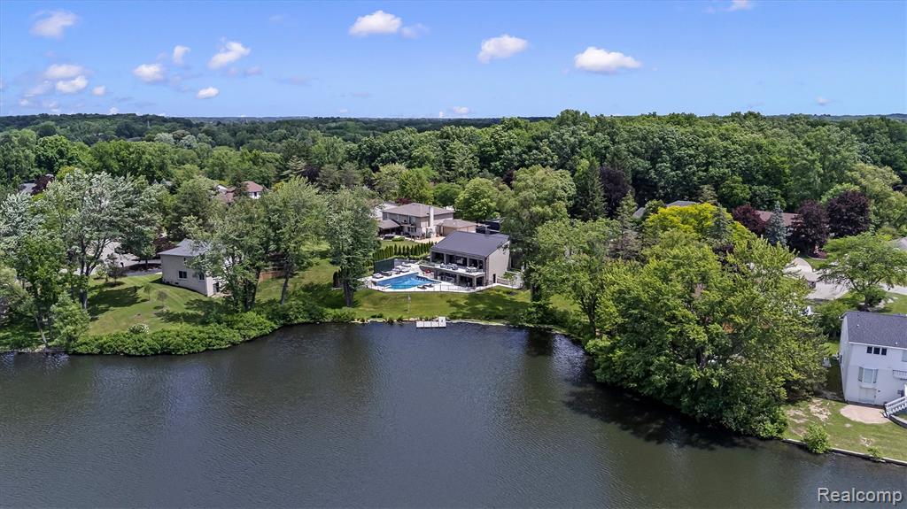 5116 W Bloomfield Lake Road, West Bloomfield, MI 48323 — Photo 4