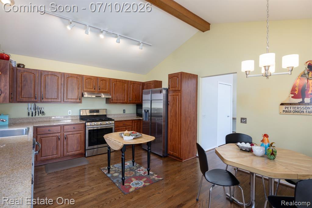 986 River Bend Drive, Rochester Hills, MI 48307 — Photo 5