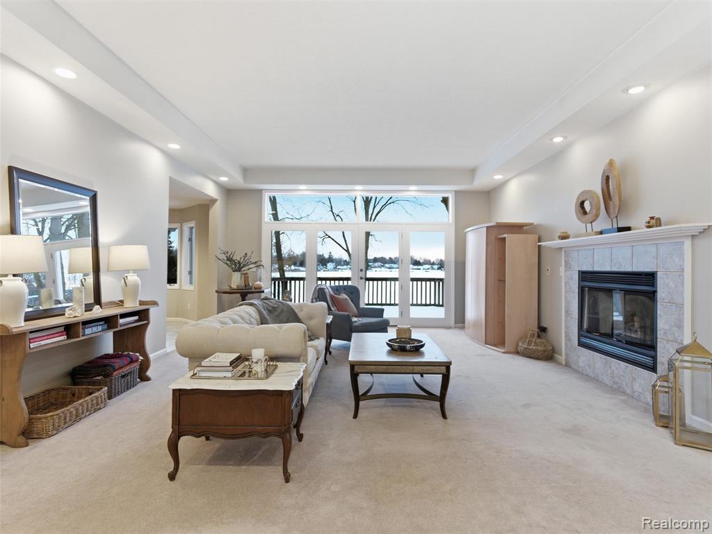 1393 Eden Gardens Drive, Fenton, MI 48430 — Photo 11