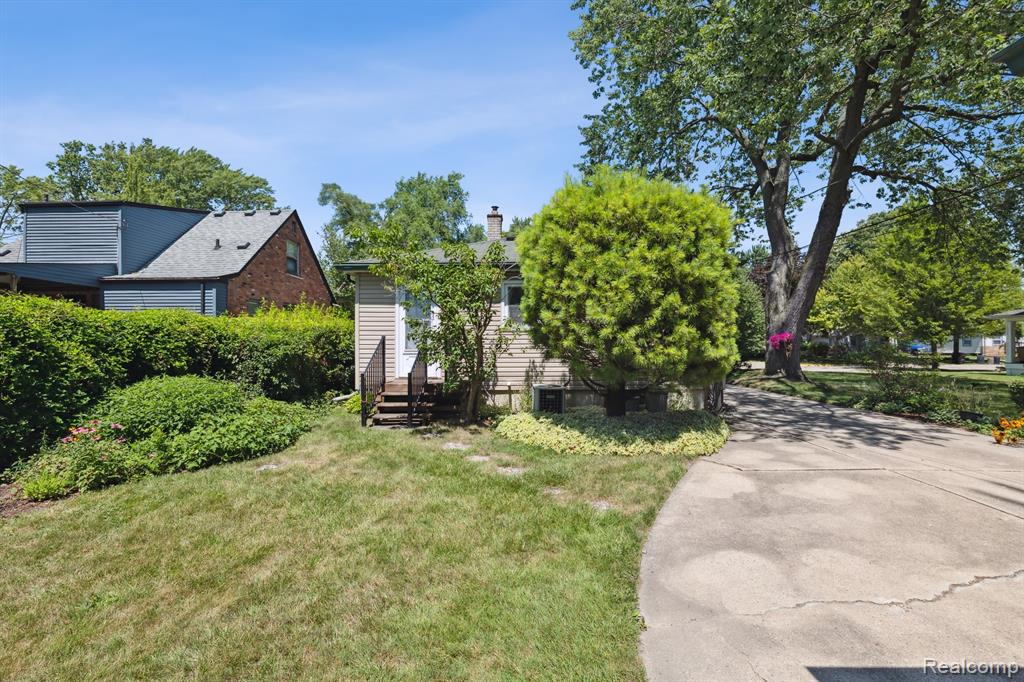543 Broadacre Avenue, Clawson, MI — Photo 36