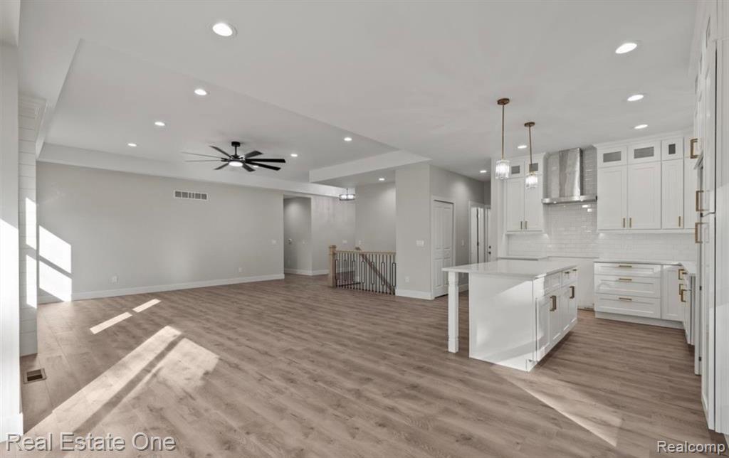5636 Paris Drive, Sterling Heights, MI 48310 — Photo 6