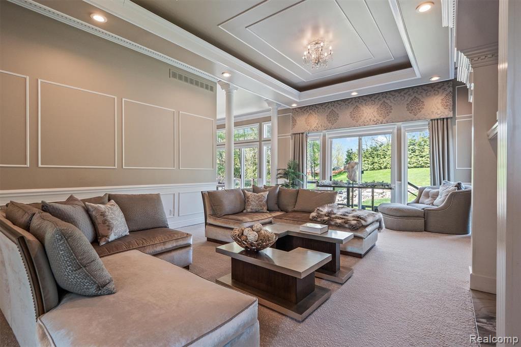 6608 Minnow Pond Drive, West Bloomfield, MI — Photo 18