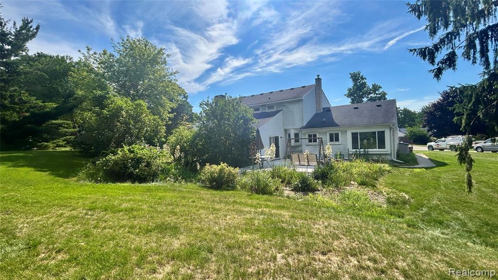 43095 Whisper Court, Northville, MI 48168 — Photo 23