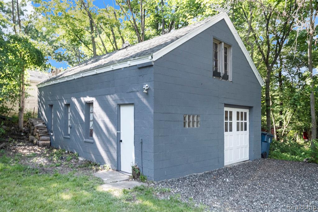 210 Legrande Street, Holly, MI 48442 — Photo 26