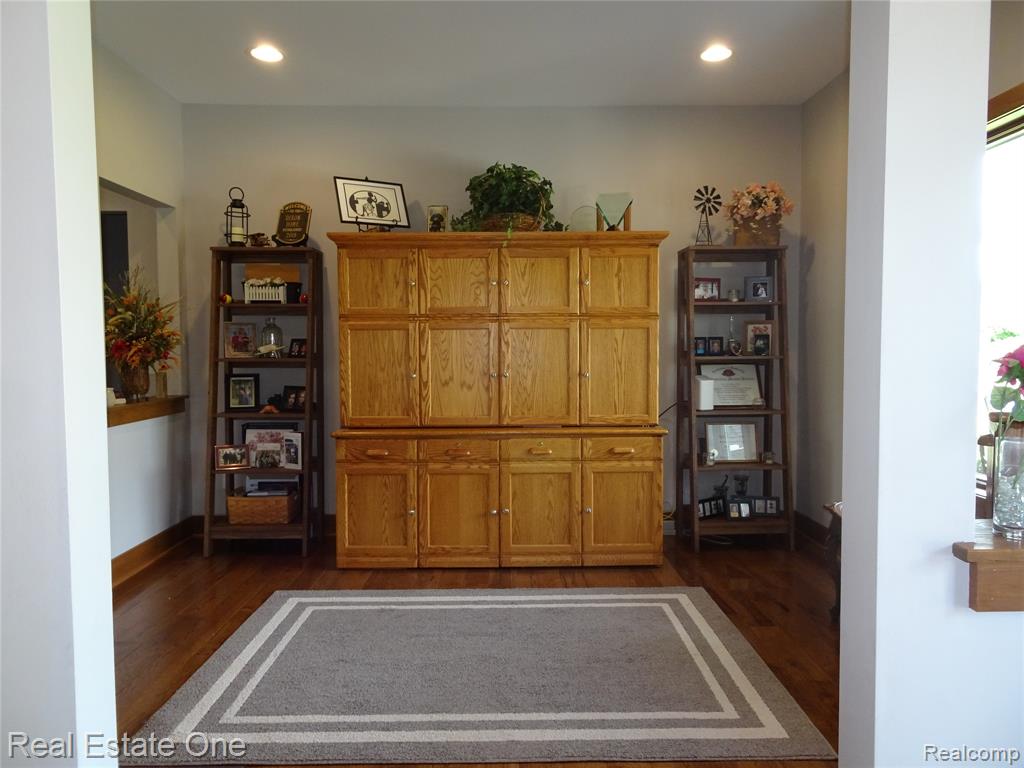16130 TINDALL Road, Davisburg, MI 48350 — Photo 5