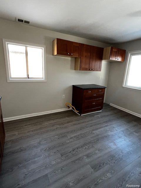 5626 Merrick Street, Dearborn Heights, MI 48125 — Photo 8