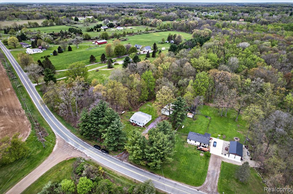 18944 Doyle Road, Gregory, MI 48137 — Photo 32