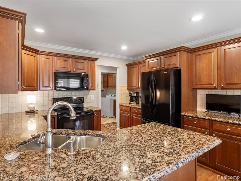 51197 Blackhawk Lane, Macomb, MI 48042 — Photo 15
