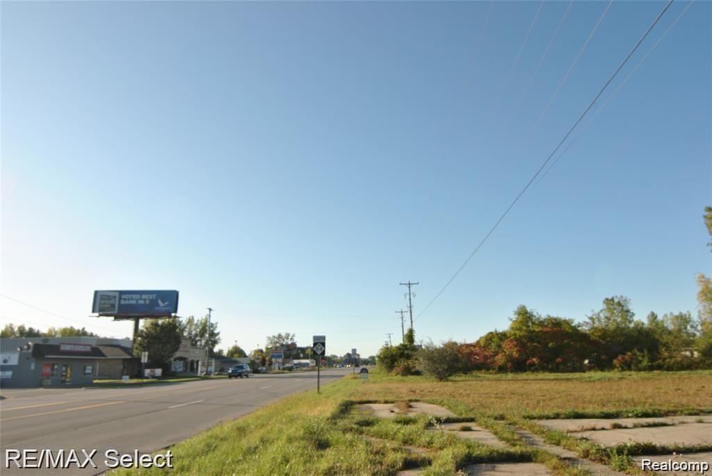 6483 BAY, Saginaw, MI 48604 — Photo 15