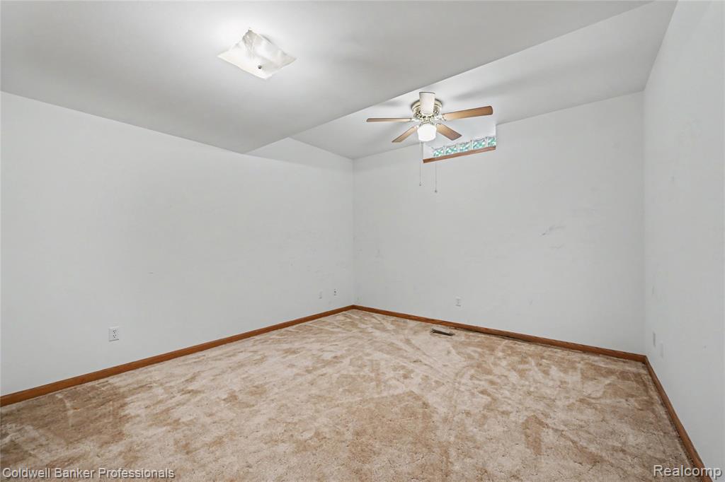 7351 Locklin, West Bloomfield, MI 48324 — Photo 33