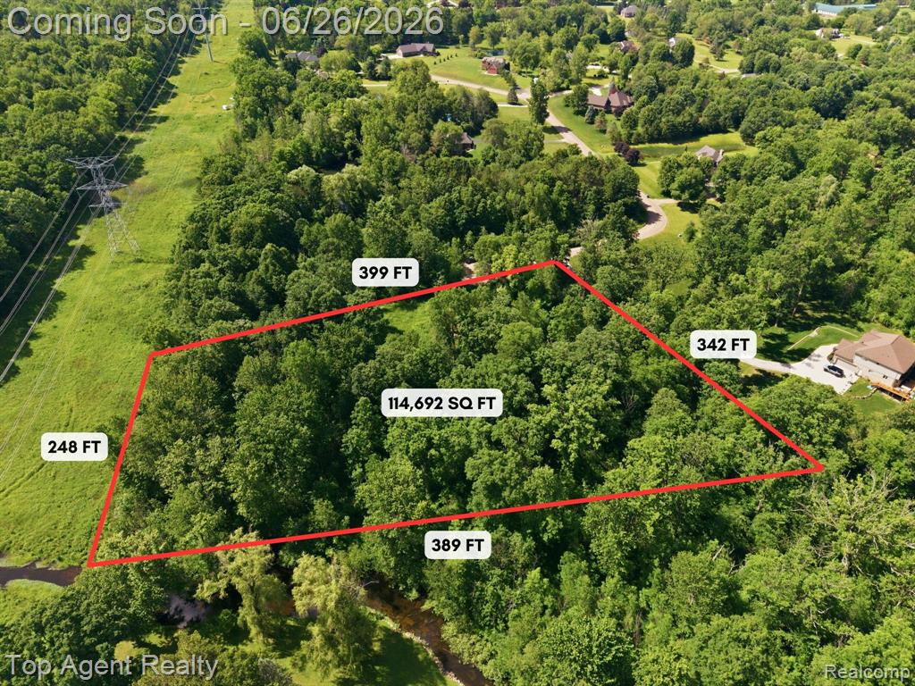 657 DONNA MAE, Leonard, MI 48367 — Photo 5