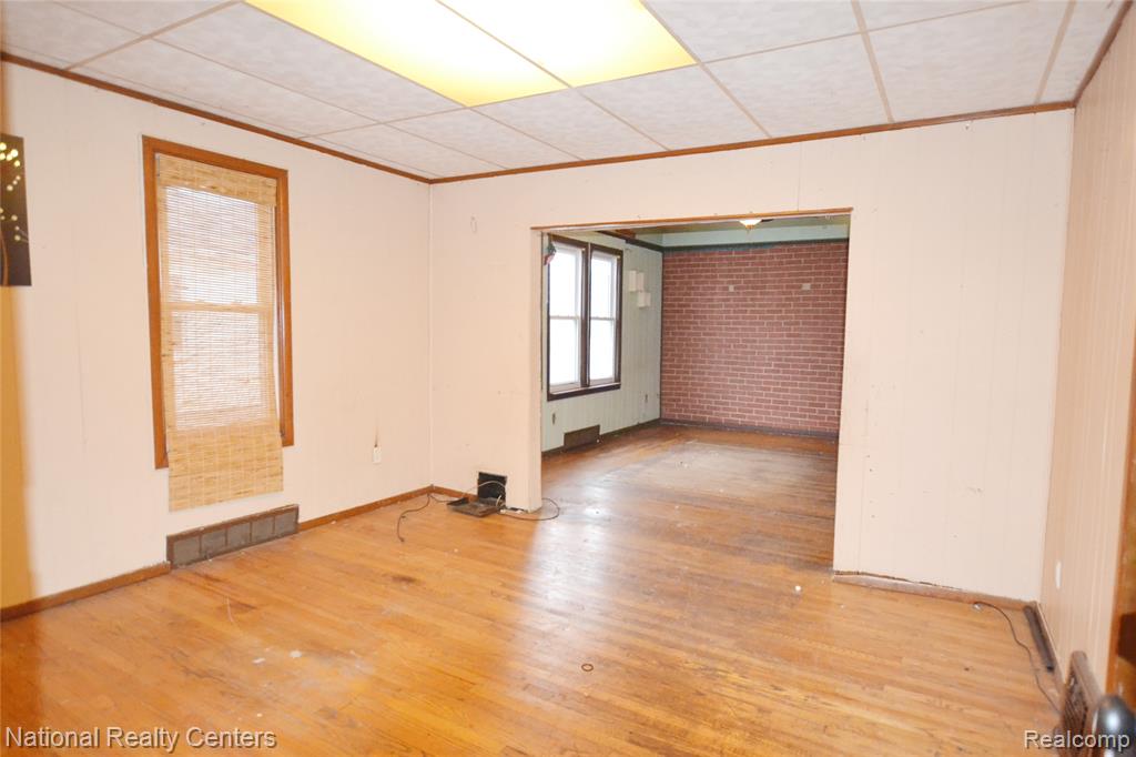 757 Orchard Street, Wyandotte, MI 48192 — Photo 4