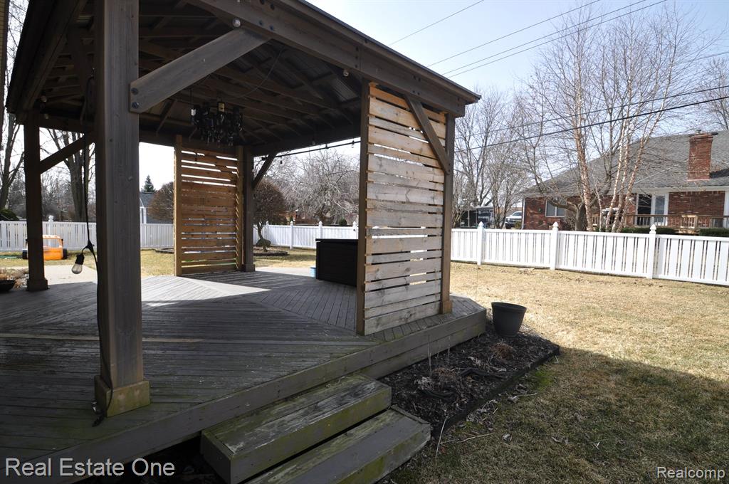 53447 GARLAND Drive, Macomb, MI 48316 — Photo 38