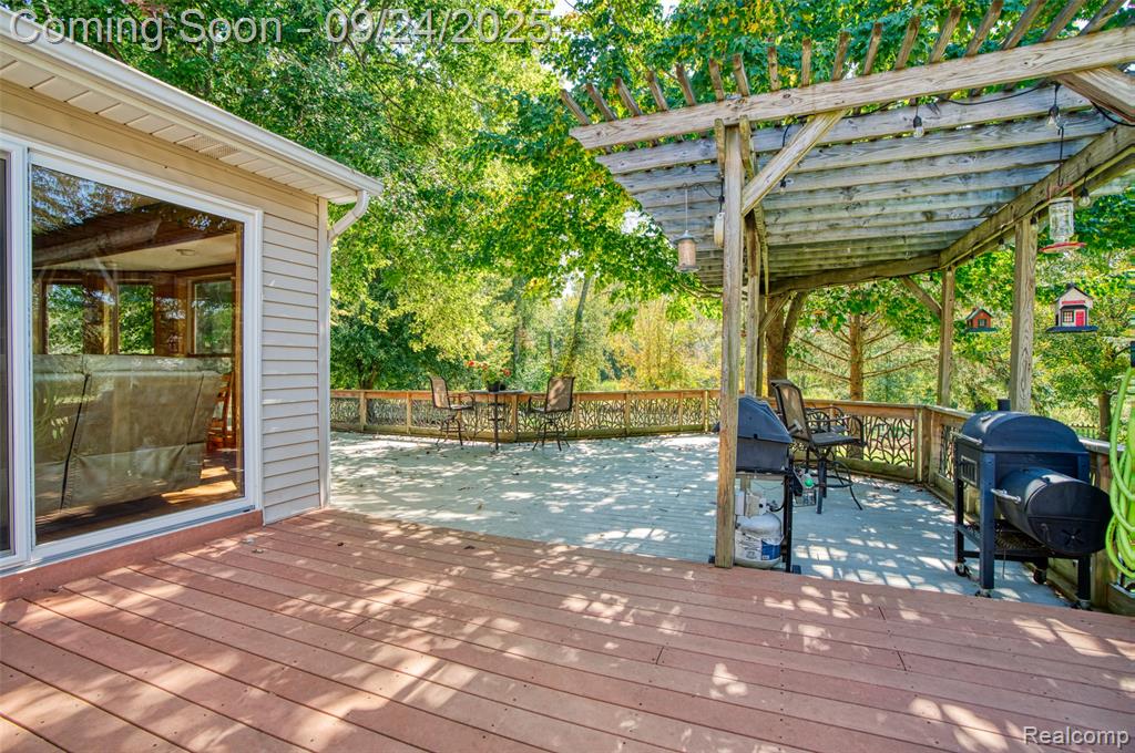 9511 W Allen Road, Fowlerville, MI 48836 — Photo 93