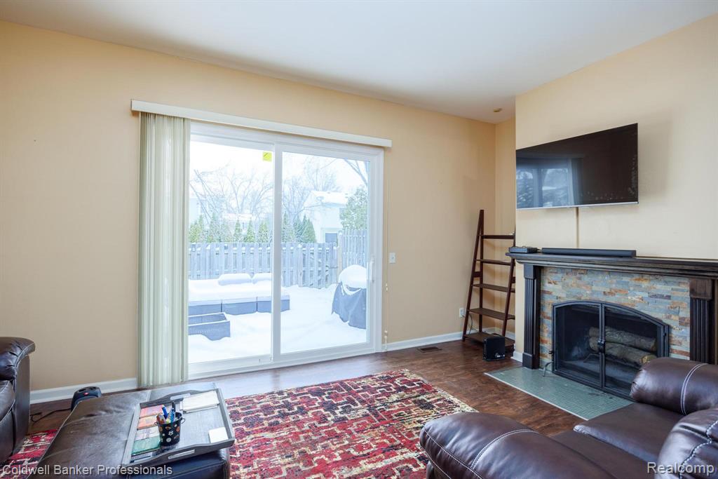 41272 Lehigh Court, Northville, MI 48167 — Photo 11