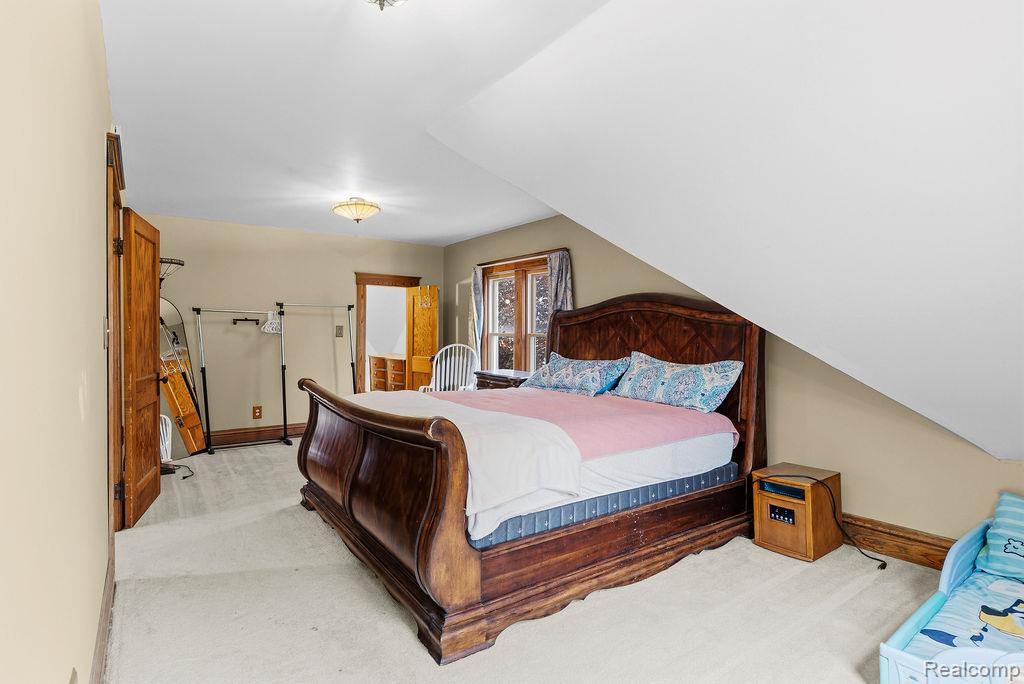 305 N Almont Avenue, Imlay City, MI 48444 — Photo 32
