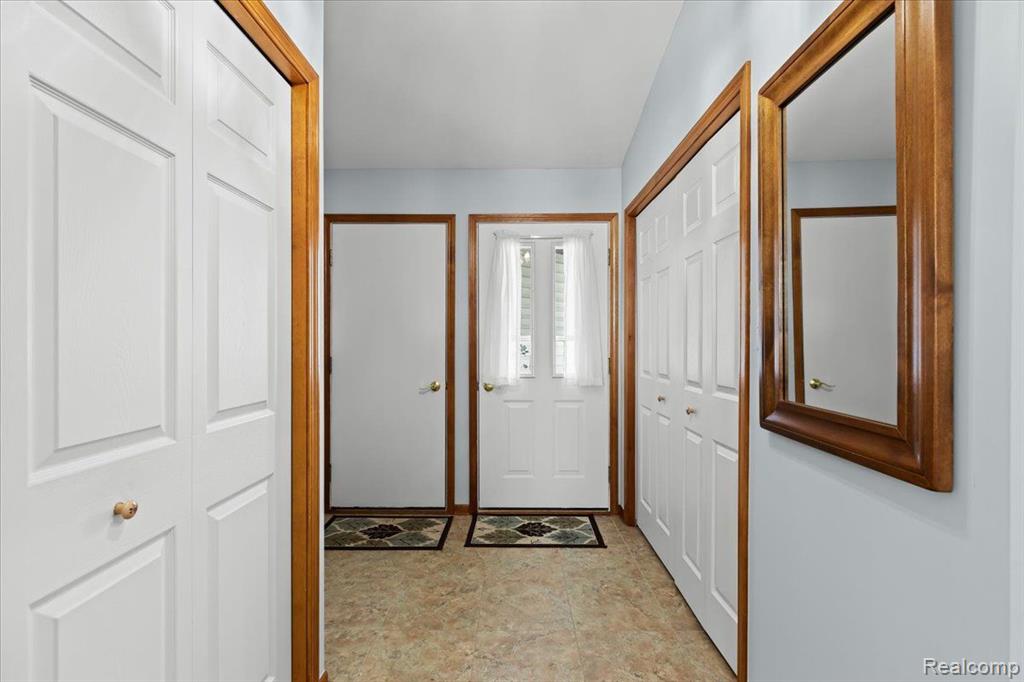 7530 RADCLIFFE, Brighton, MI 48114 — Photo 6