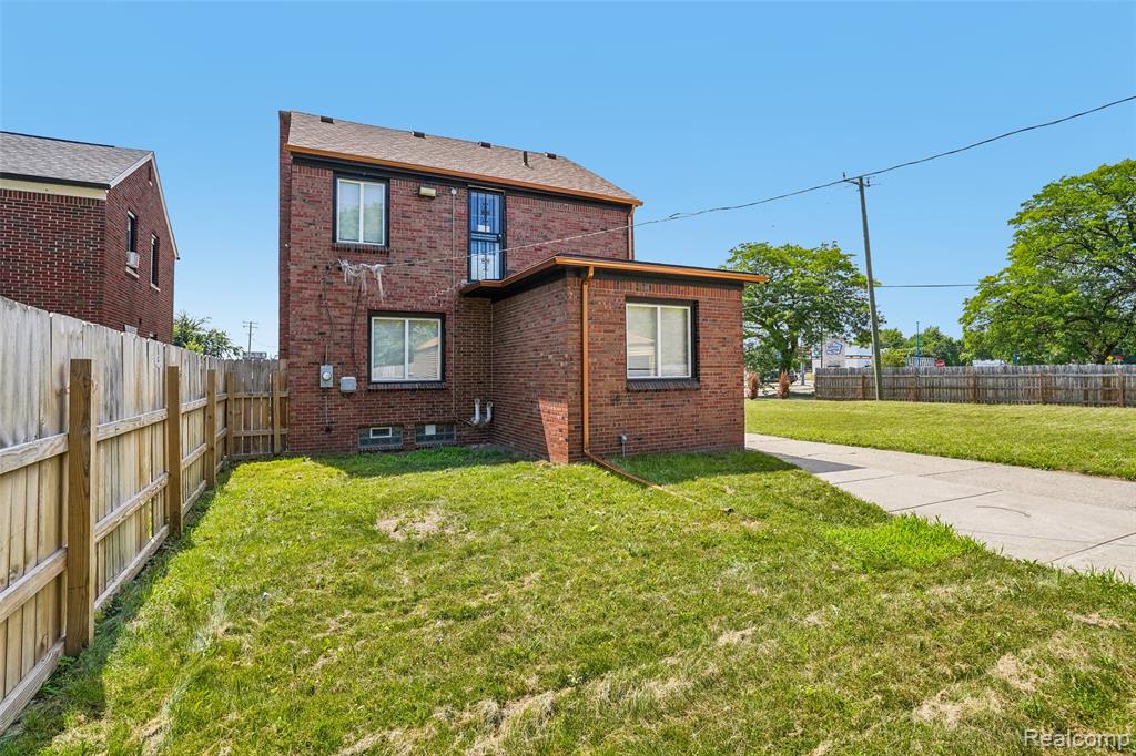 6174 BISHOP Street - Photo 5