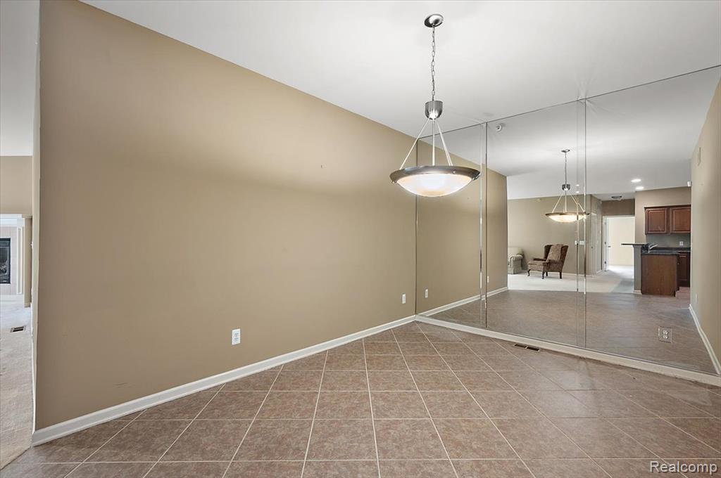 6713 Boulder Pointe Drive, Washington, MI — Photo 10