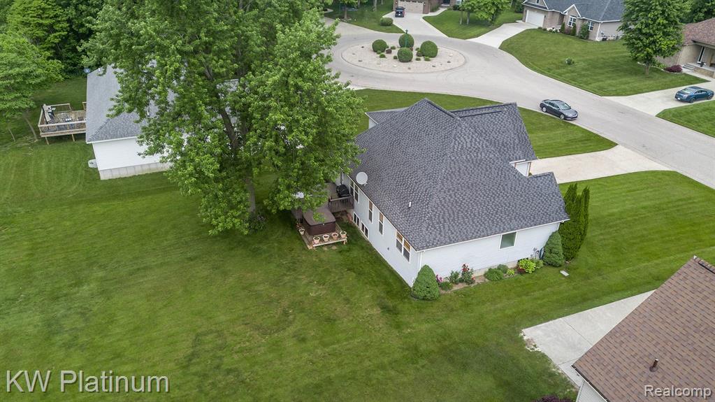 3167 Blackheath Court, Port Huron, MI 48060 — Photo 36