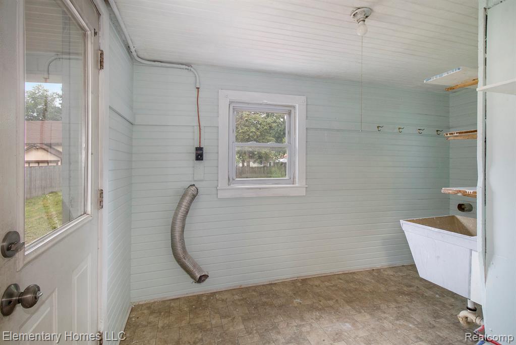 405 N Main Street, Imlay City, MI 48444 — Photo 12