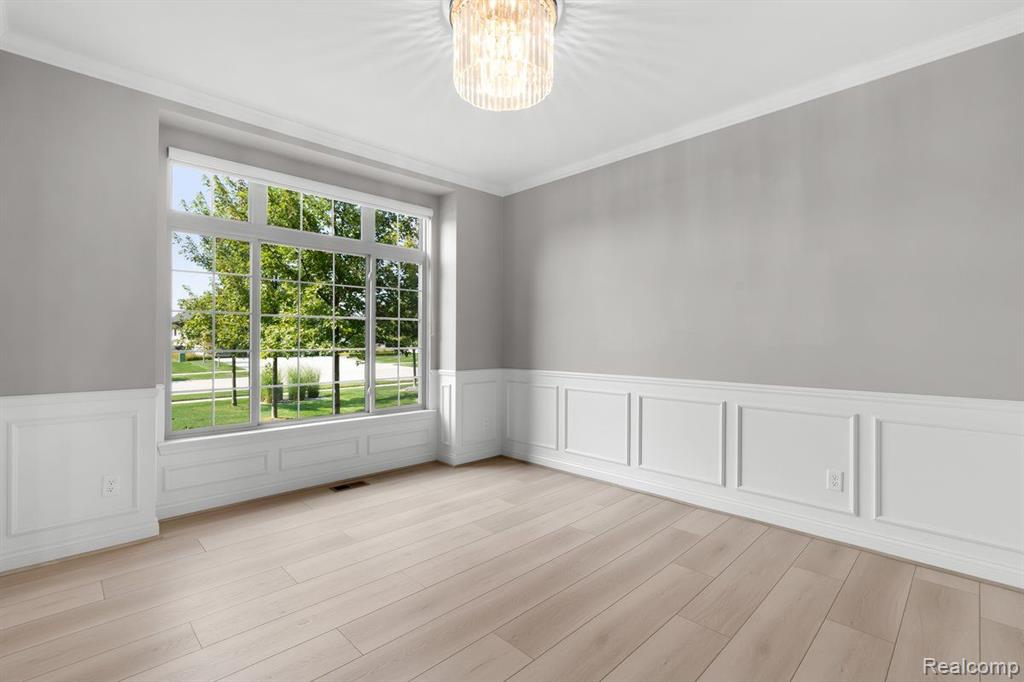 54806 BLACK HILLS Lane, Utica, MI 48316 — Photo 17