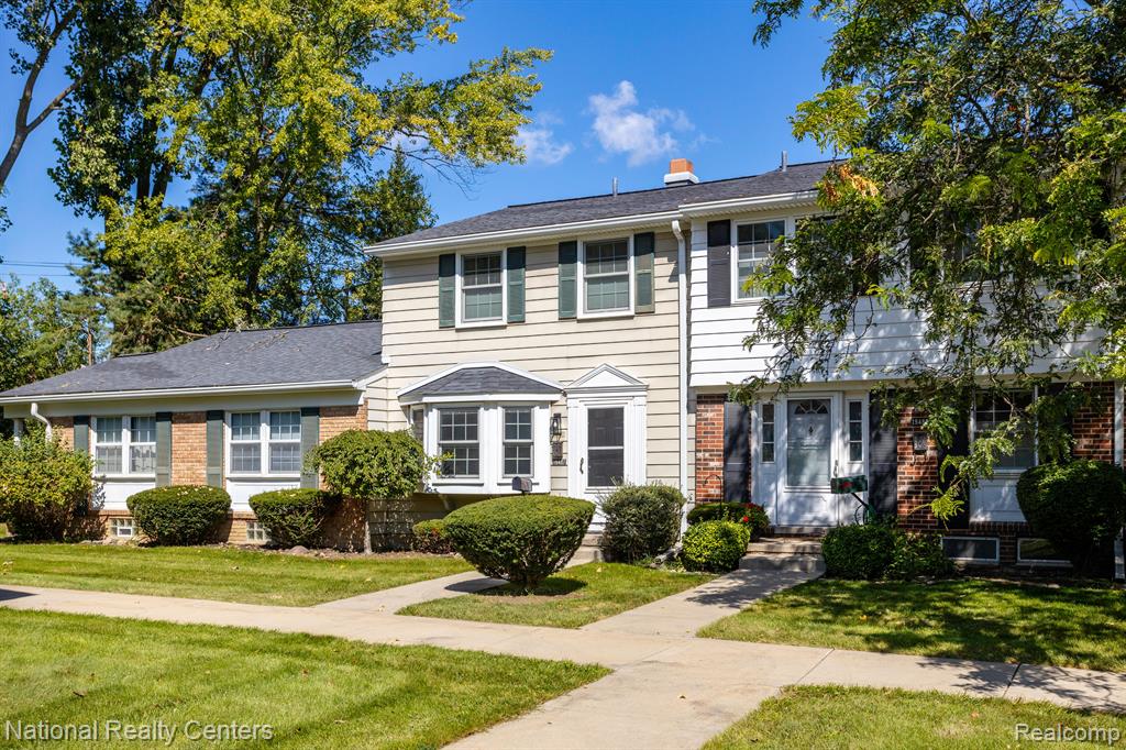 19487 EDDINGTON Pl, Northville, MI 48167 — Photo 26