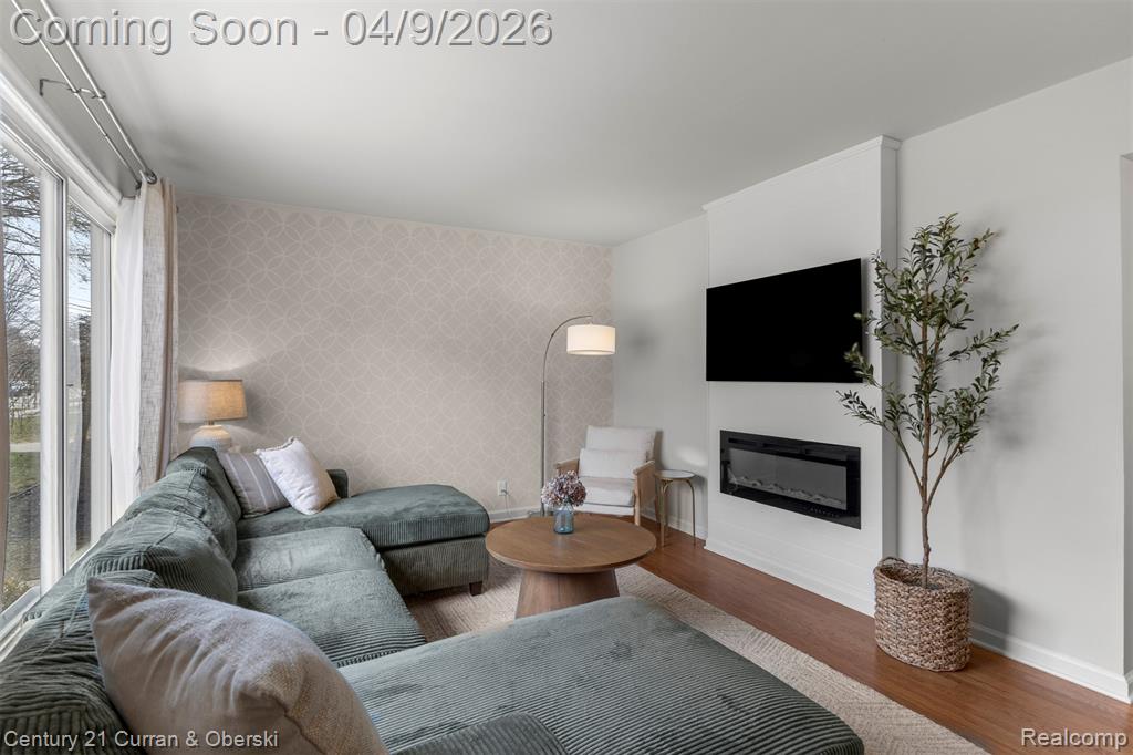 401 Walnut Avenue, Royal Oak, MI 48073 — Photo 7