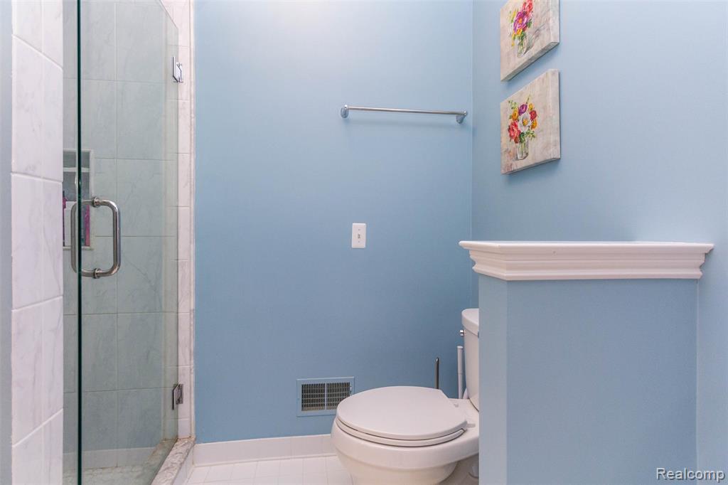 50413 Monroe Street, Canton, MI 48188 — Photo 27