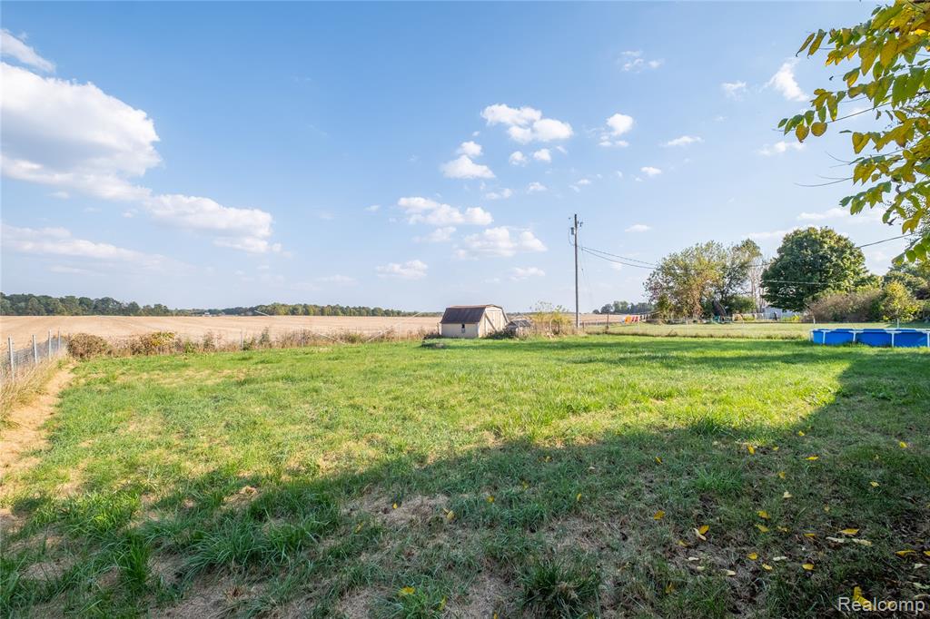 9187 Nichols Road, Gaines Vlg, MI 48436 — Photo 15