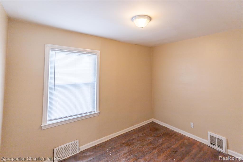 3738 S ETHEL Street, Detroit, MI 48217 — Photo 7
