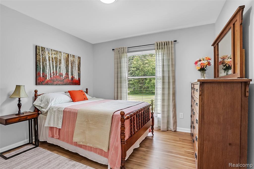 9587 Harmon Lane, South Lyon, MI 48178 — Photo 16