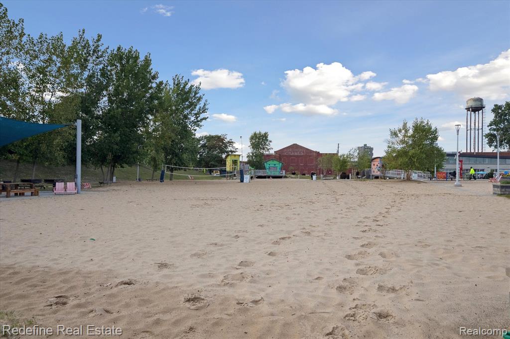 610 Saint Maron Place, Detroit, MI 48207 — Photo 26