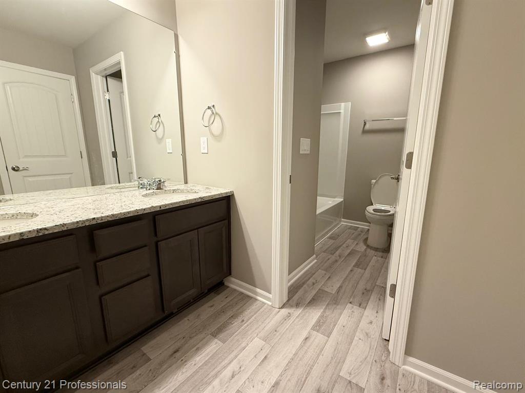 652 Peppermint Drive, Rochester Hills, MI 48307 — Photo 25