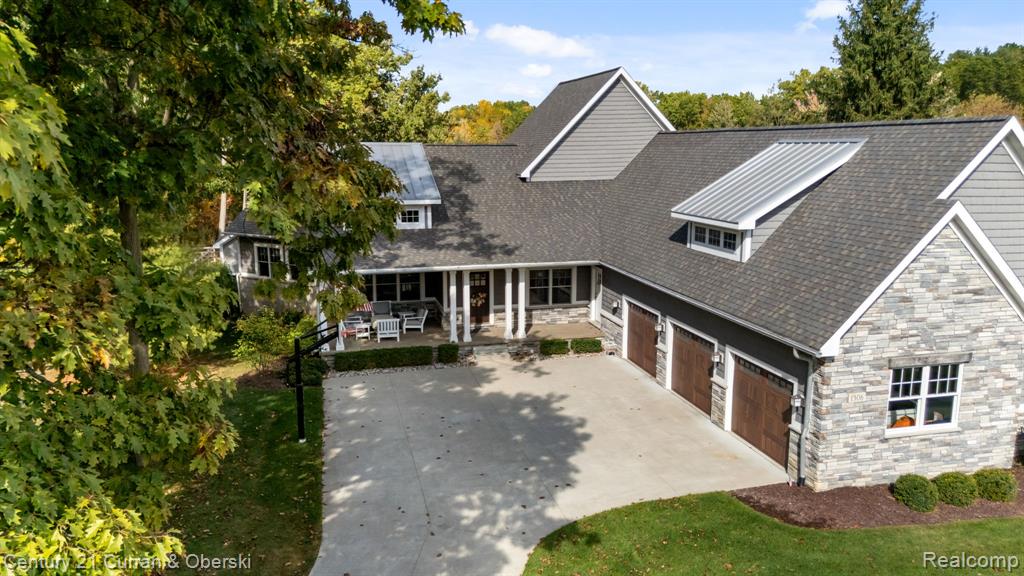 1306 Victoria Lane, Fenton, MI 48430 — Photo 2