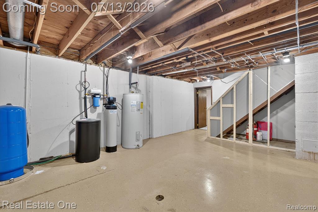 6039 Fish Lake Road, Holly, MI 48442 — Photo 44