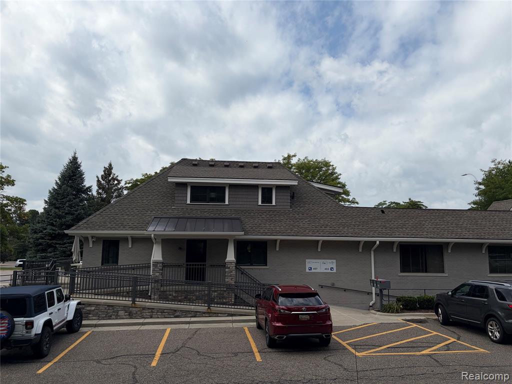 401 E Grand River Avenue, Brighton, MI 48116